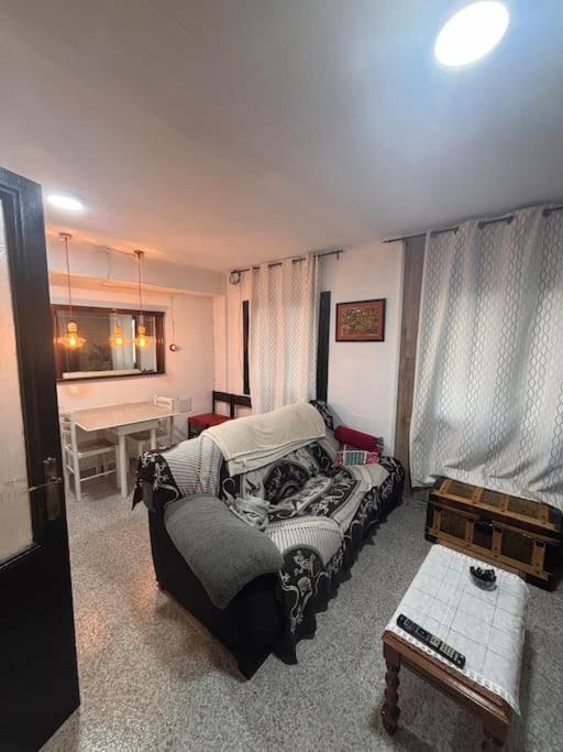 Piso En El Corazon De Alcañiz Εξωτερικό φωτογραφία